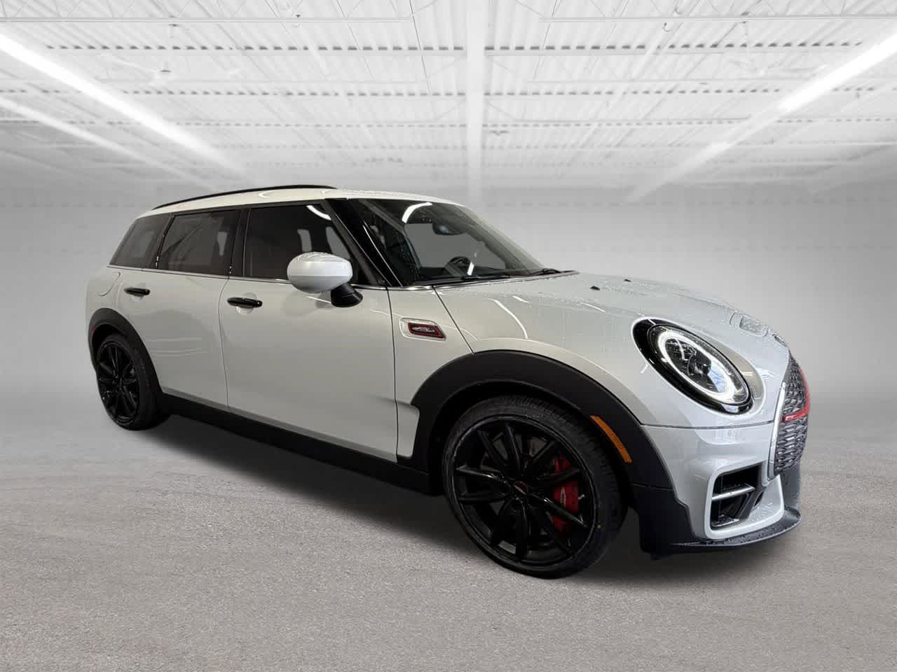 Thumbnail: 2023 MINI Cooper Clubman - 7