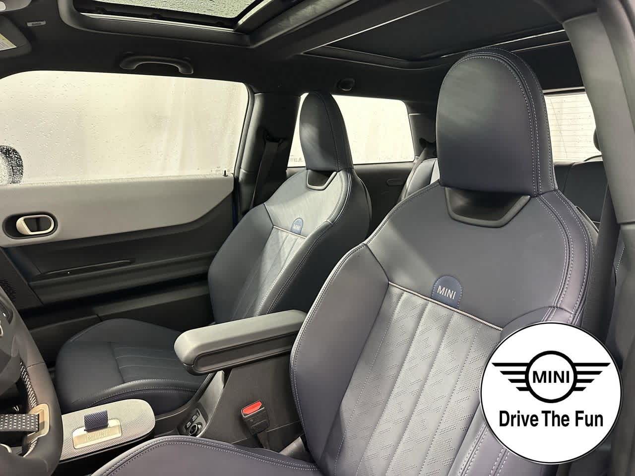 Thumbnail: 2025 MINI Cooper Hardtop - 10