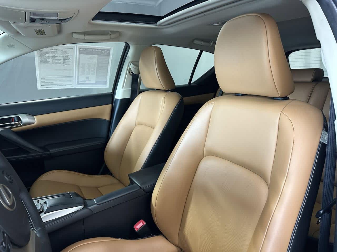 Thumbnail: 2015 Lexus CT - 11