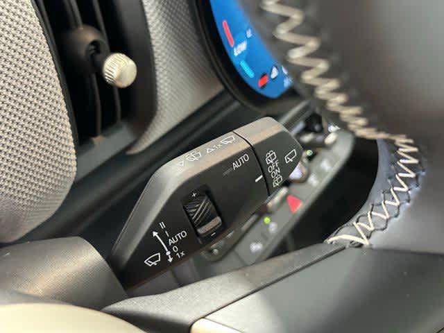 Thumbnail: 2025 MINI Cooper Hardtop - 17