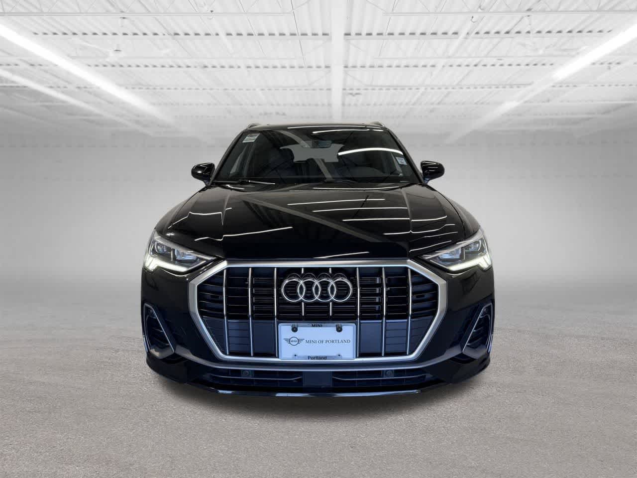 Thumbnail: 2024 Audi Q3 - 7