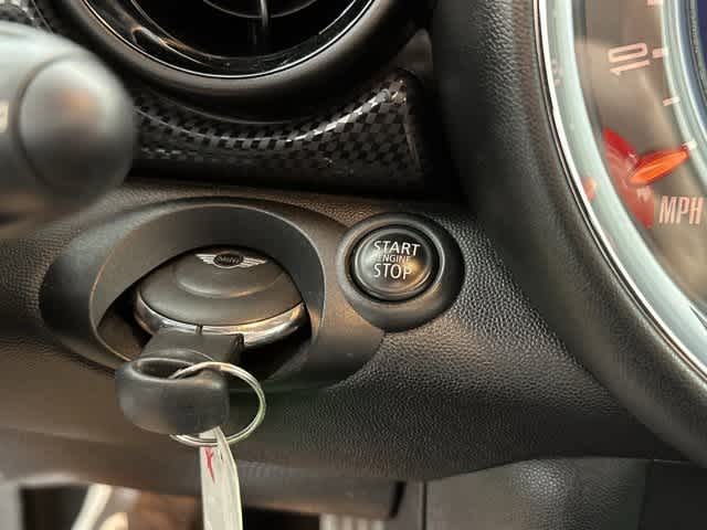 Thumbnail: 2015 MINI Cooper Convertible - 19