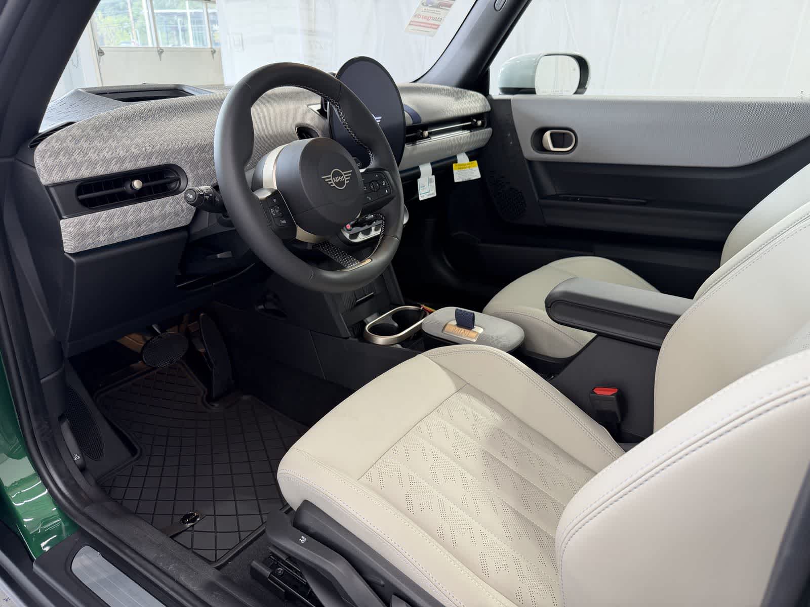 Thumbnail: 2026 MINI Cooper Hardtop - 8