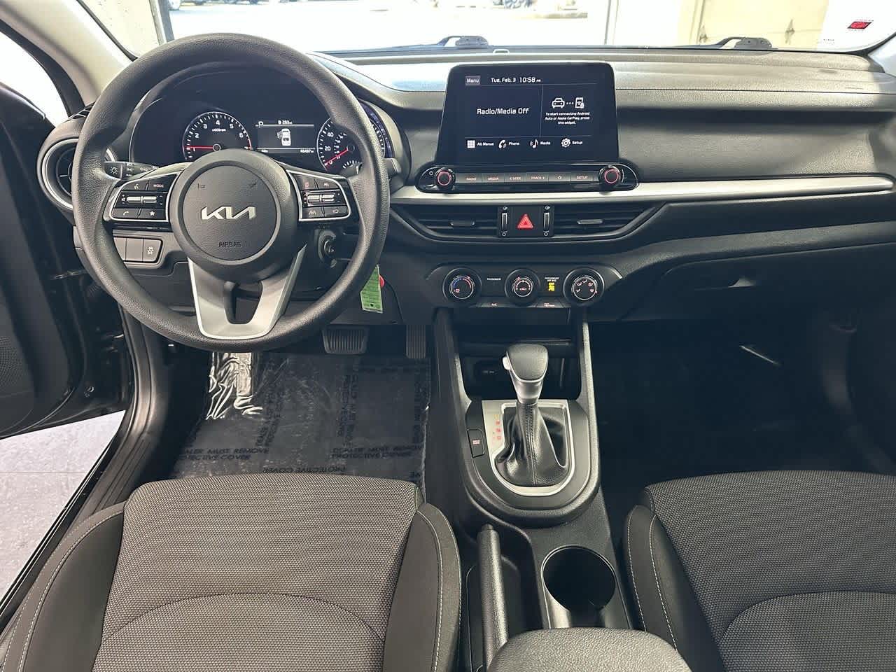 Thumbnail: 2024 Kia Forte - 10