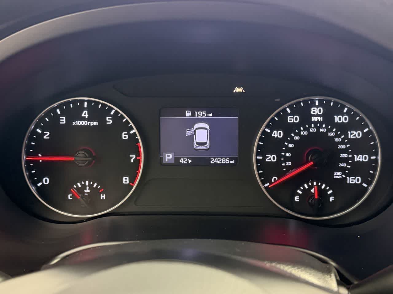 Thumbnail: 2023 Kia Seltos - 19