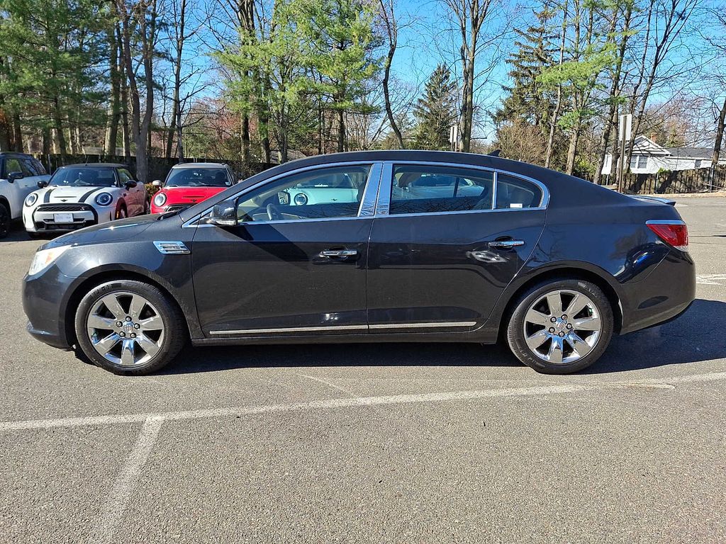 Thumbnail: 2010 Buick LaCrosse - 6
