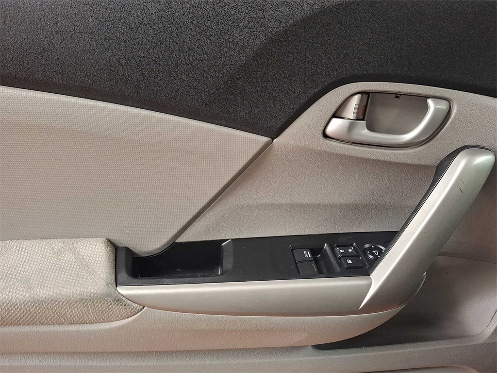 Thumbnail: 2012 Honda Civic - 11