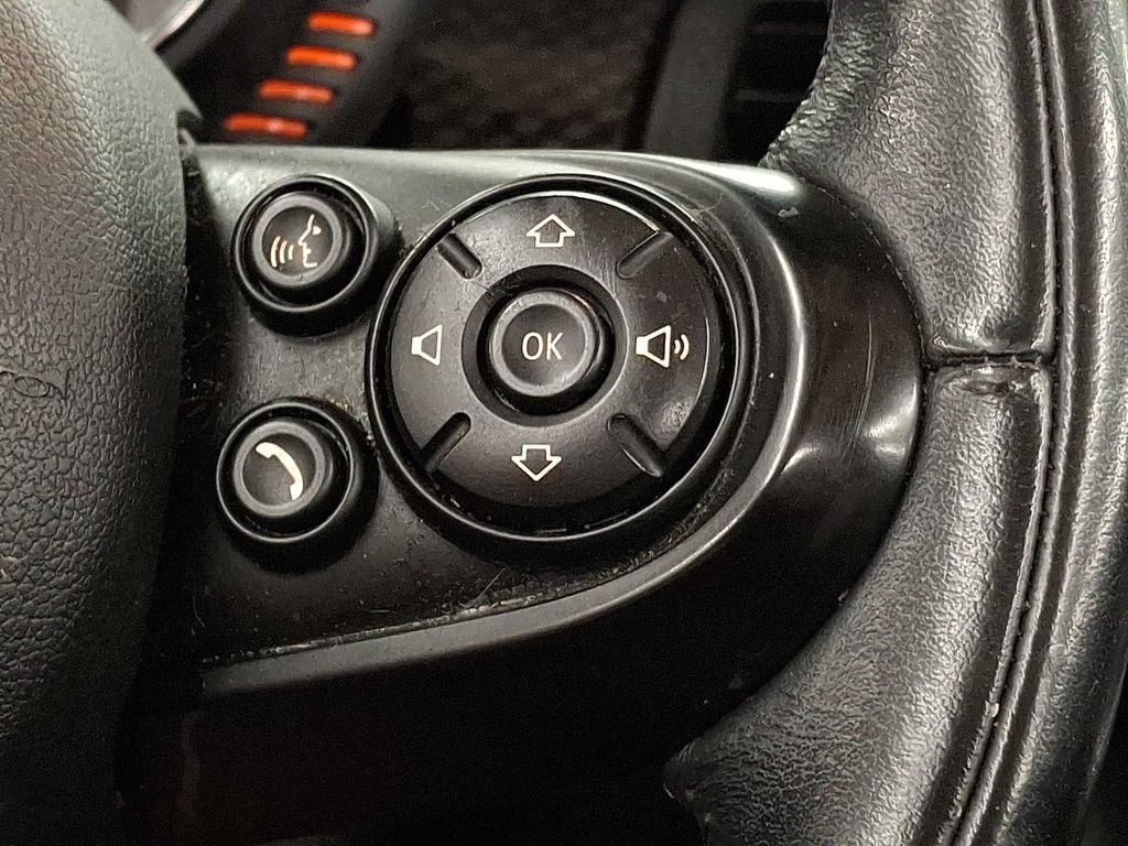 Thumbnail: 2016 MINI Cooper Convertible - 21