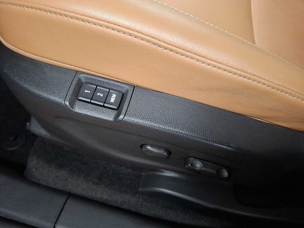 Thumbnail: 2019 Buick Encore - 11