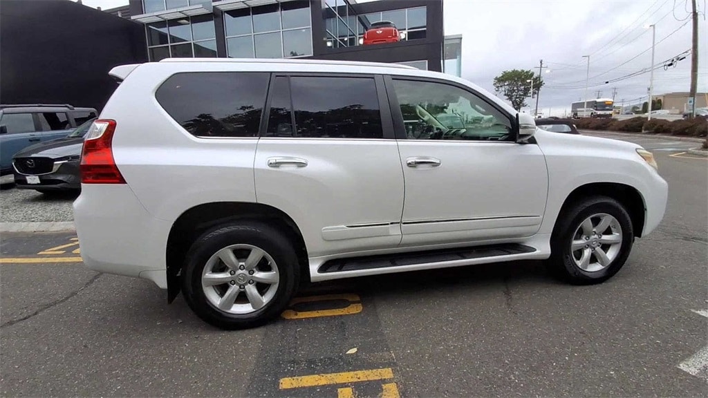 Thumbnail: 2012 Lexus GX - 9