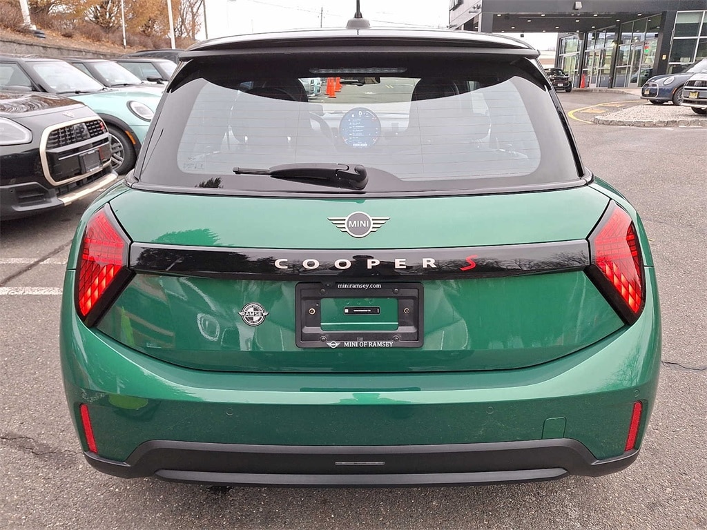 Thumbnail: 2025 MINI Cooper Hardtop - 6