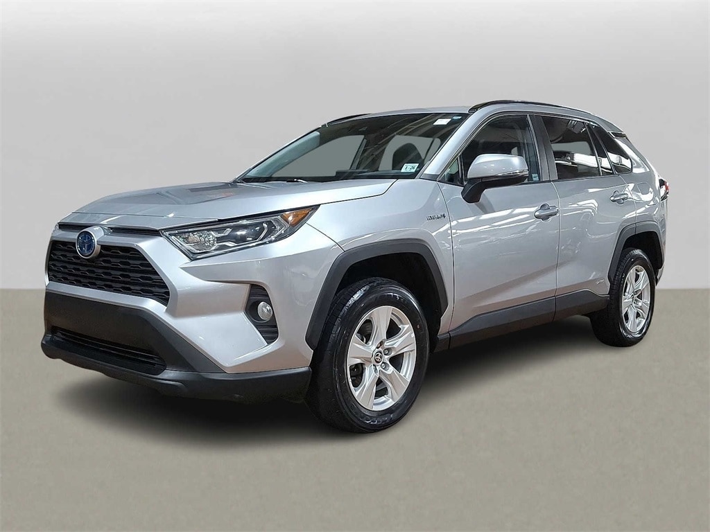 Thumbnail: 2021 Toyota RAV4 - 1