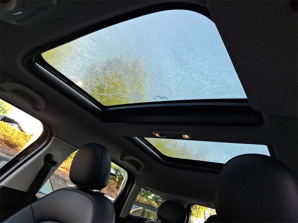 Thumbnail: 2019 MINI Cooper Countryman - 10