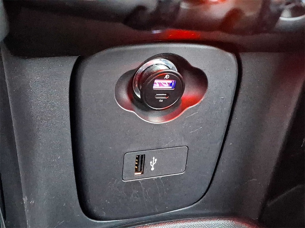 Thumbnail: 2023 MINI Cooper Convertible - 19