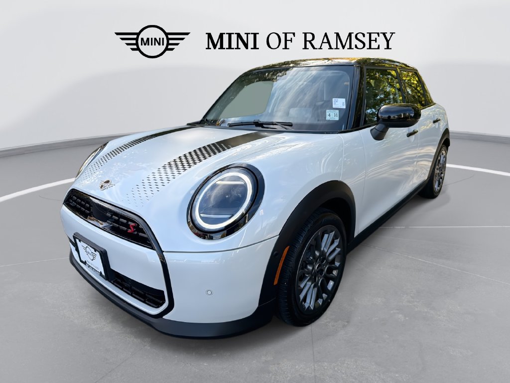 2026 MINI Hardtop 4 Door