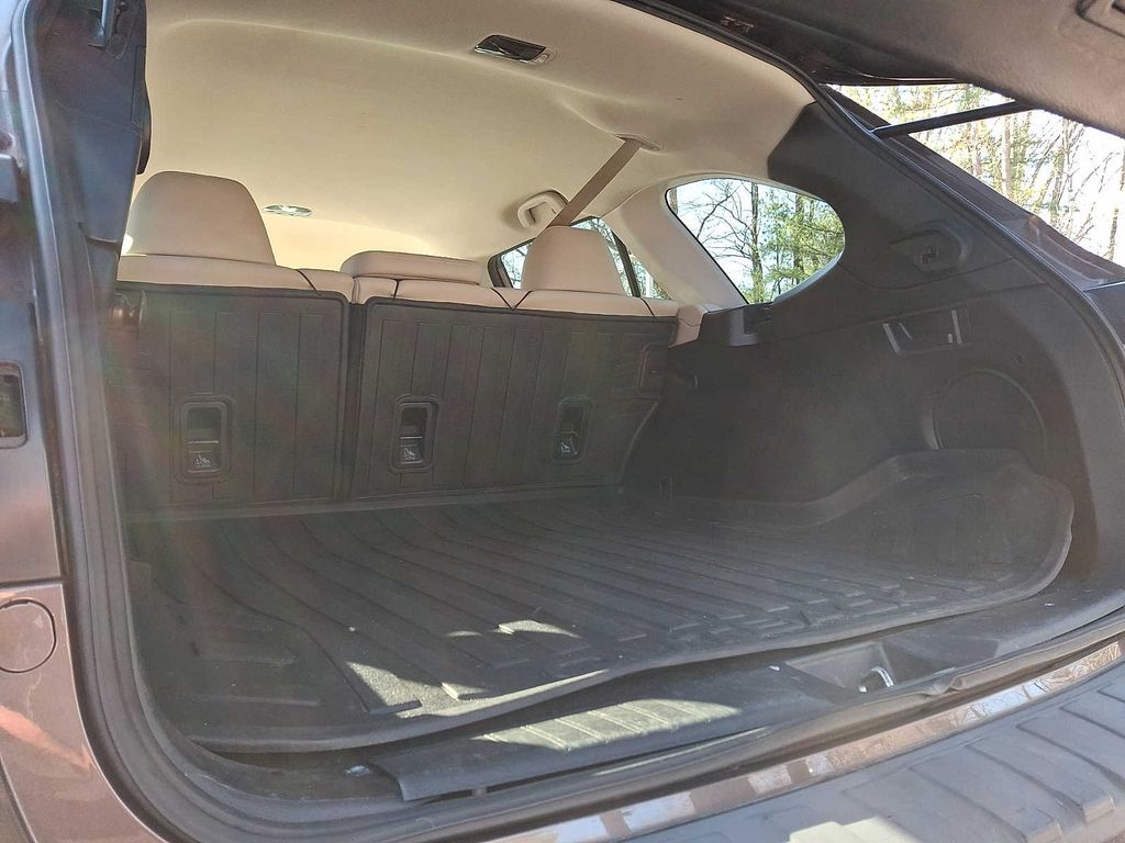 Thumbnail: 2019 Subaru Outback - 25