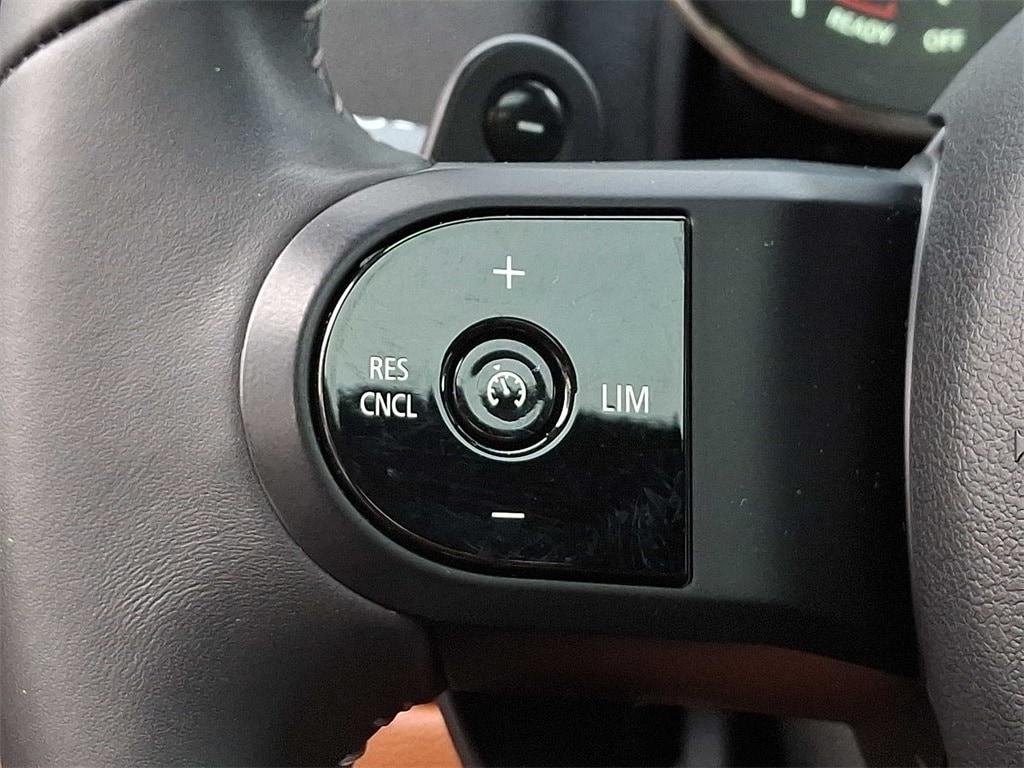 Thumbnail: 2023 MINI Cooper Countryman - 18