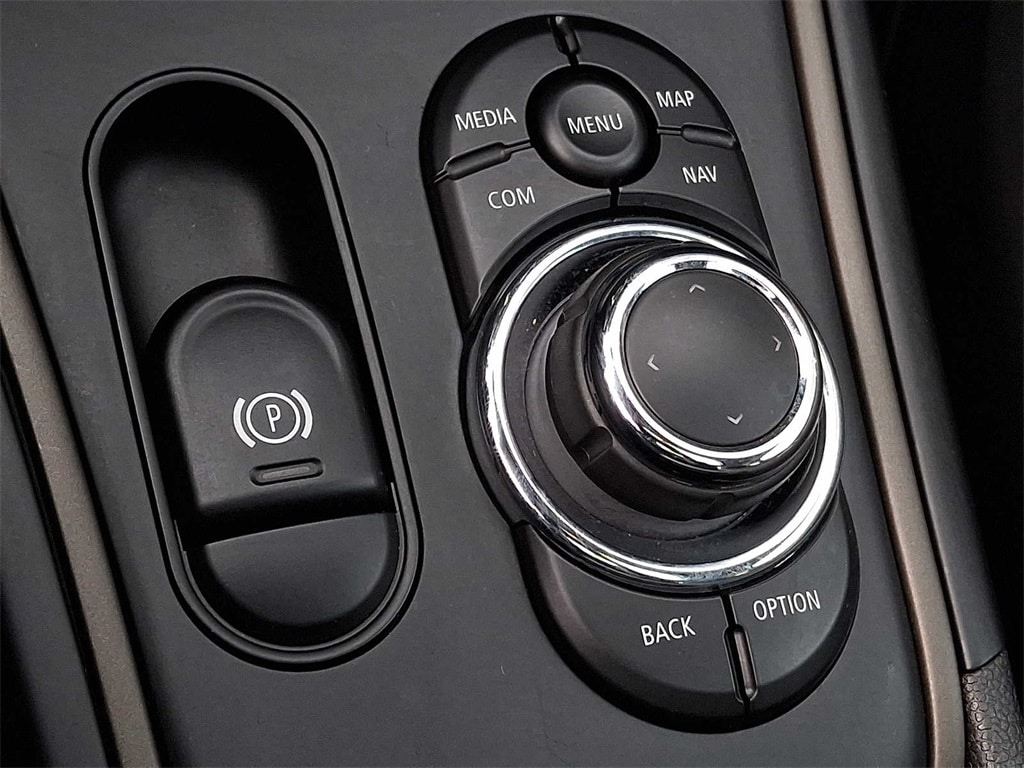 Thumbnail: 2023 MINI Cooper Countryman - 19