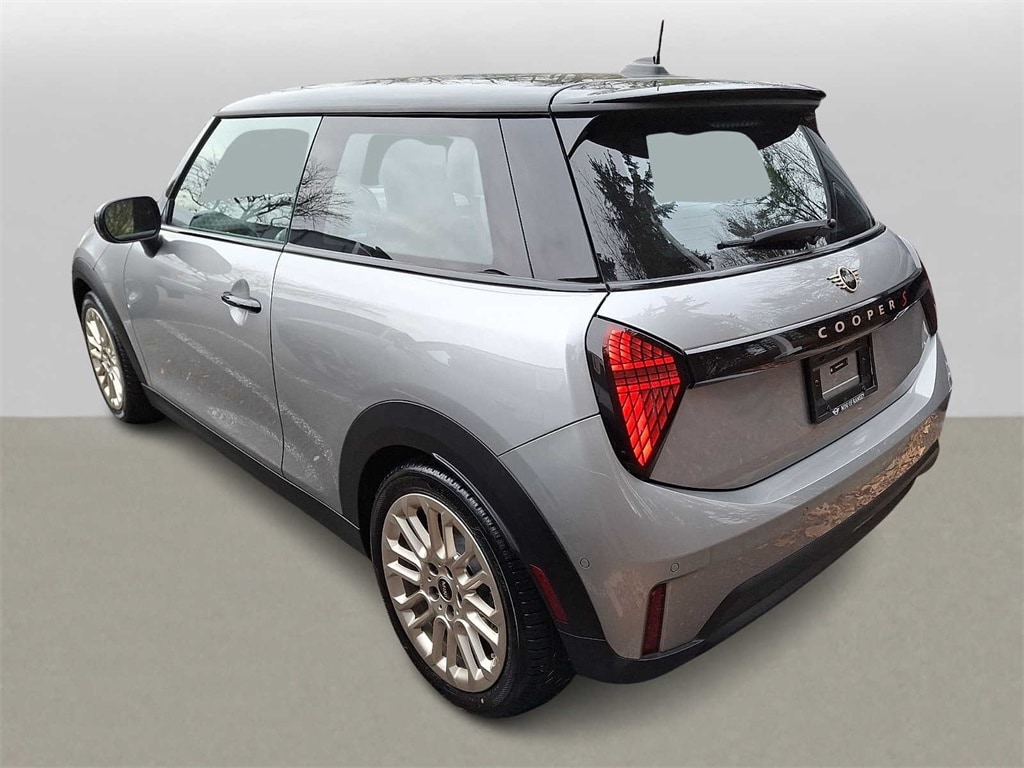 Thumbnail: 2025 MINI Cooper Hardtop - 5