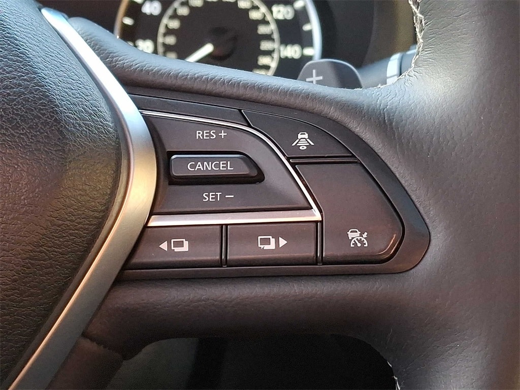 Thumbnail: 2020 INFINITI QX50 - 18