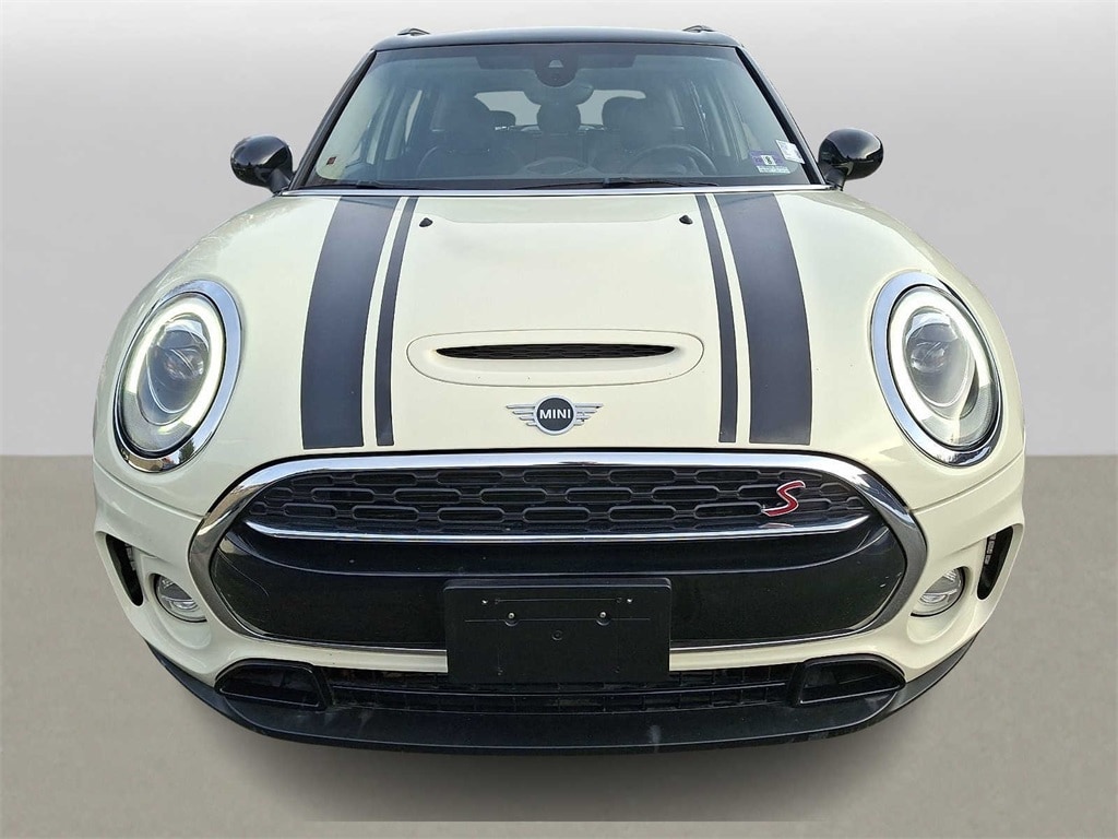 Thumbnail: 2019 MINI Cooper Clubman - 2
