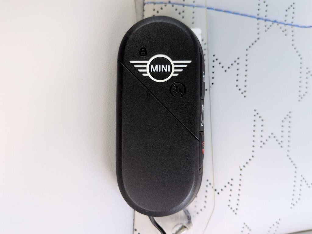 2026 MINI Hardtop 2 Door S - Photo 31
