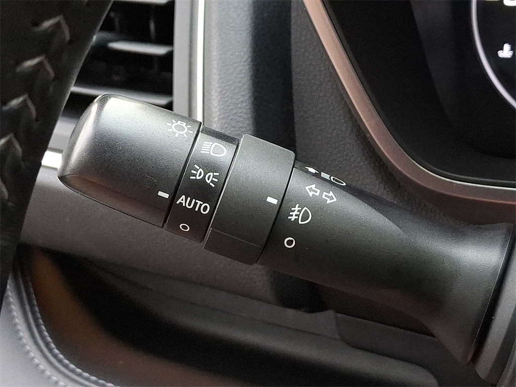 Thumbnail: 2023 Subaru Ascent - 19