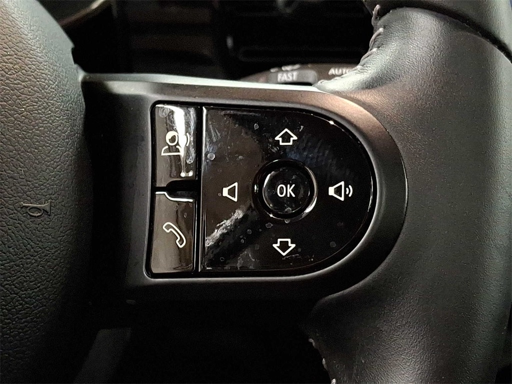 Thumbnail: 2023 MINI Cooper Hardtop - 17