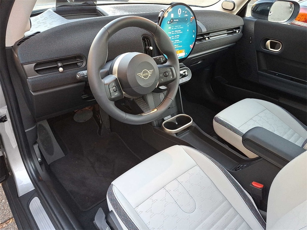 Thumbnail: 2025 MINI Cooper - 9