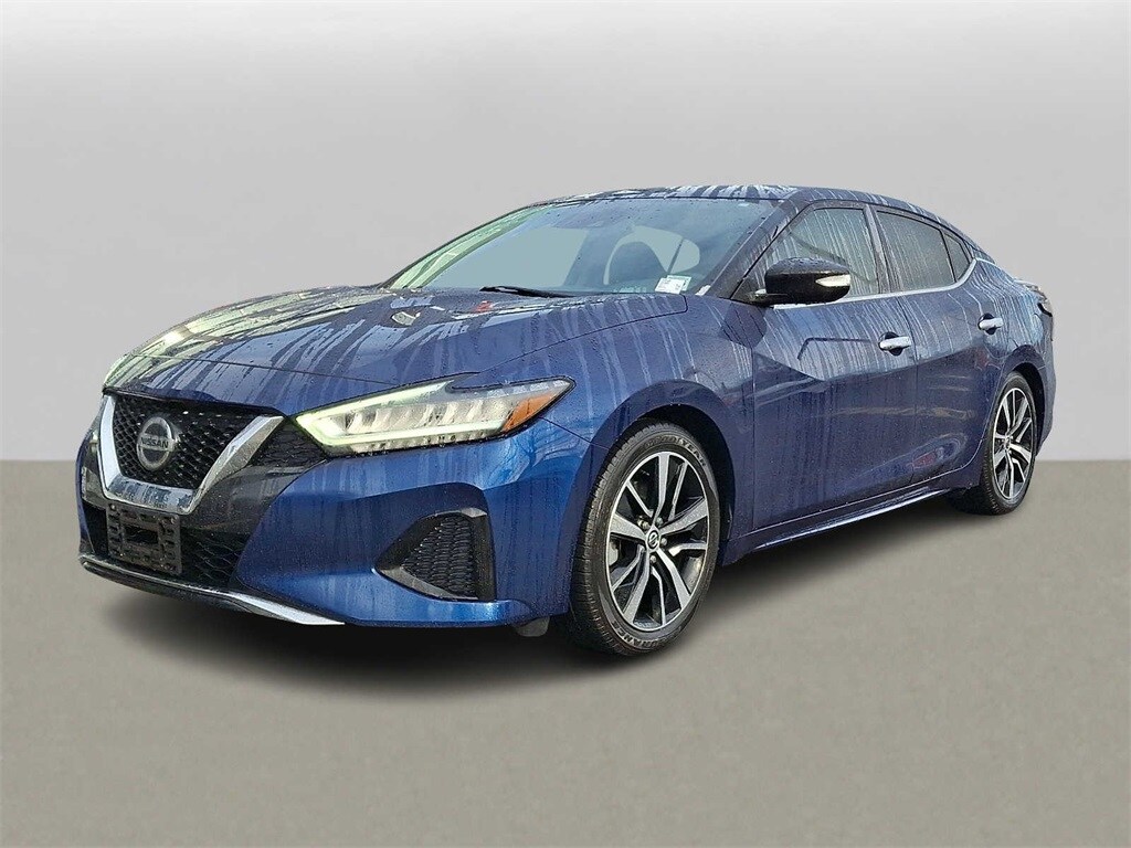 Used 2021 Nissan Maxima SV Sedan