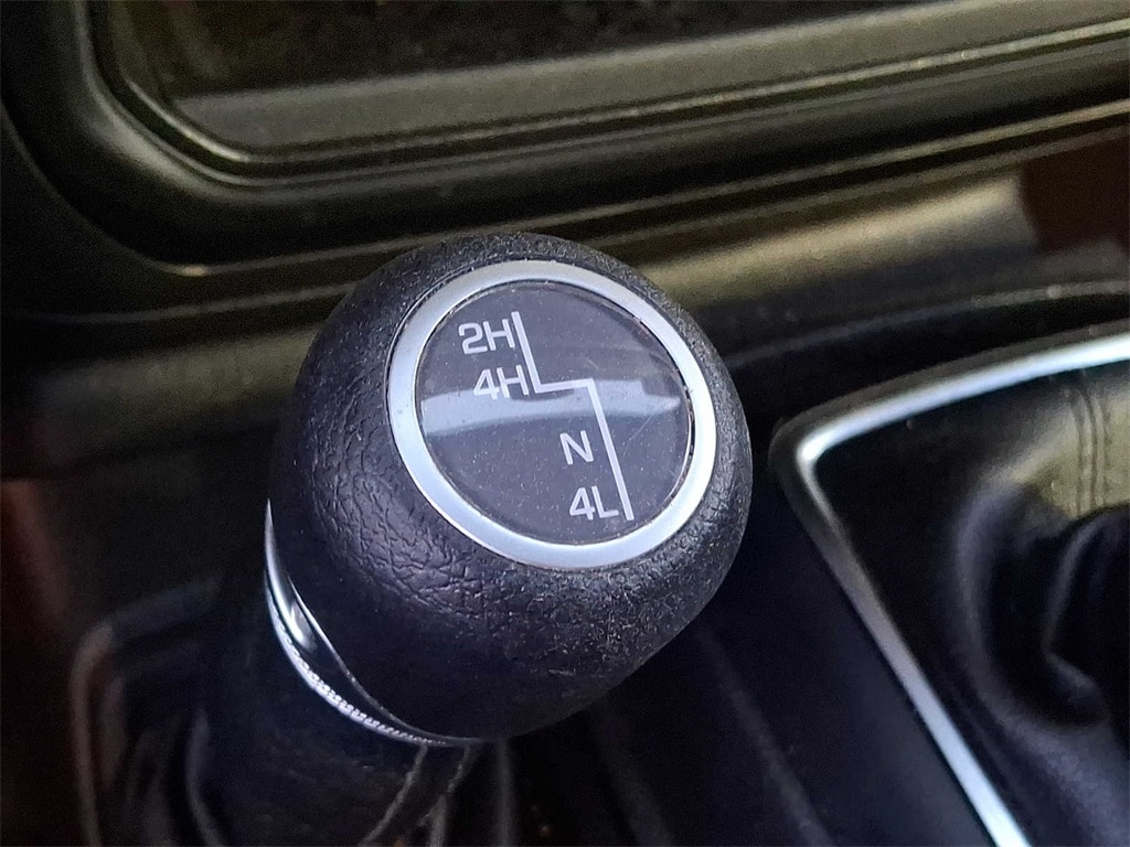 Thumbnail: 2021 Jeep Wrangler - 22