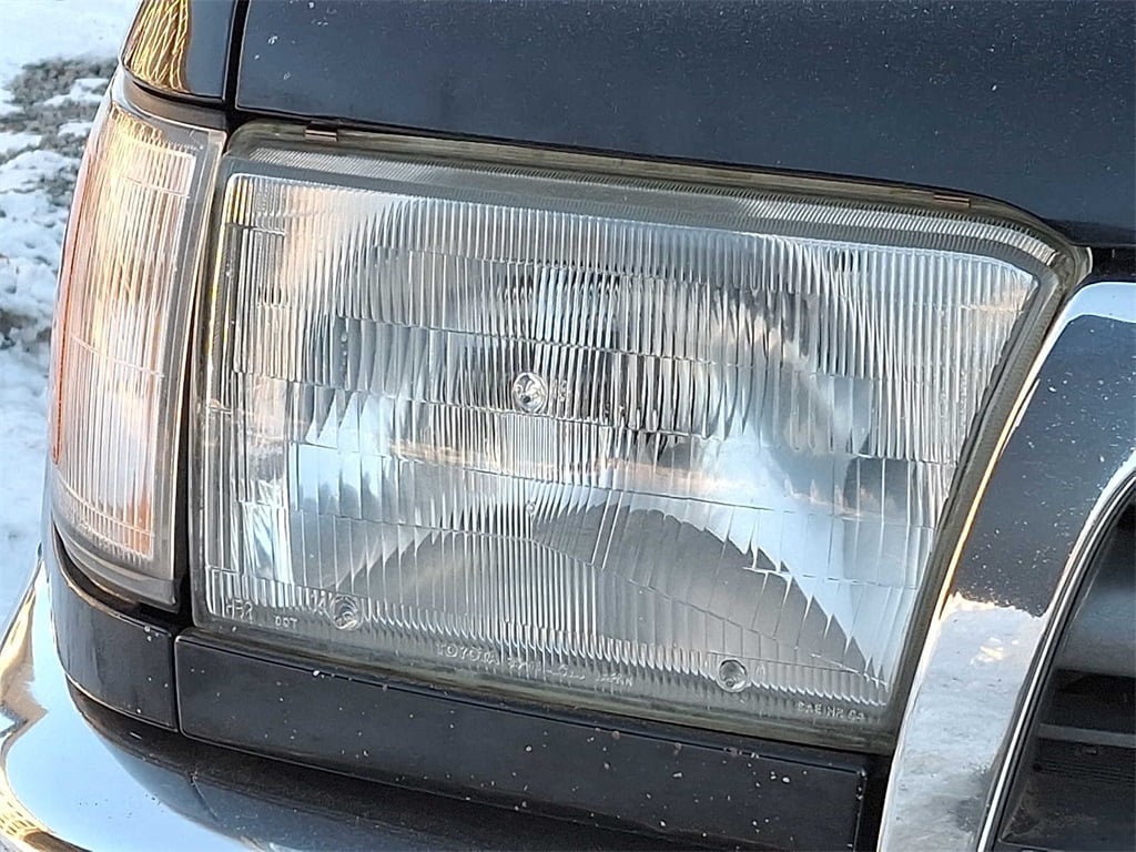 Thumbnail: 1998 Toyota 4Runner - 9