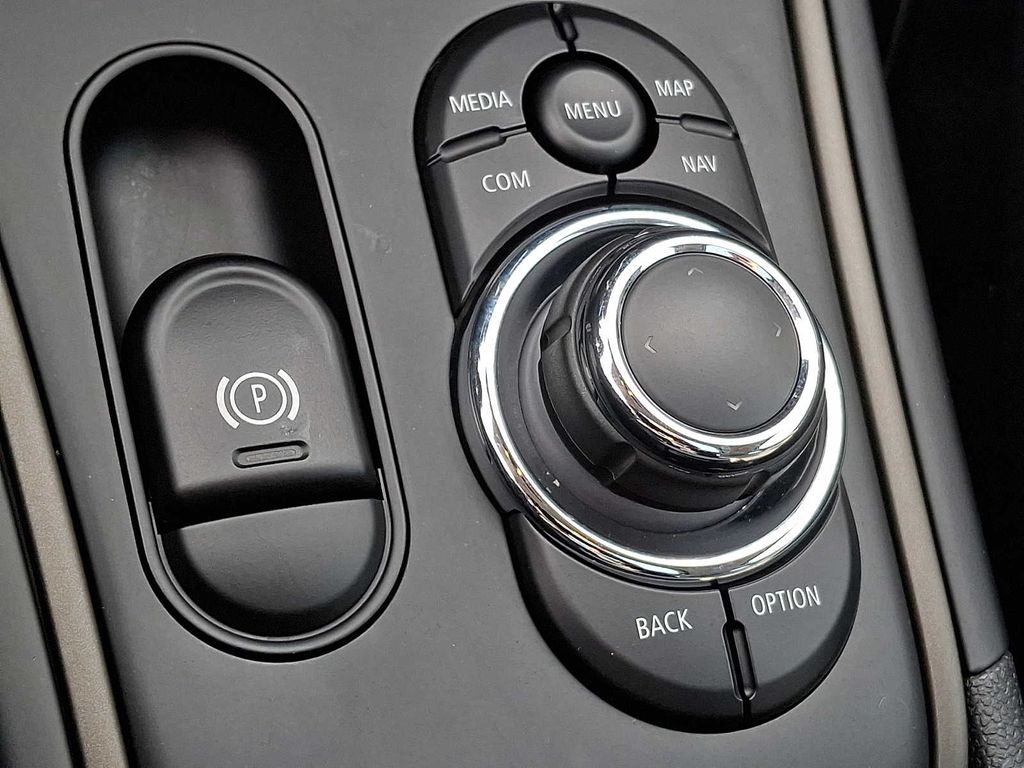 Thumbnail: 2024 MINI Cooper Countryman - 19