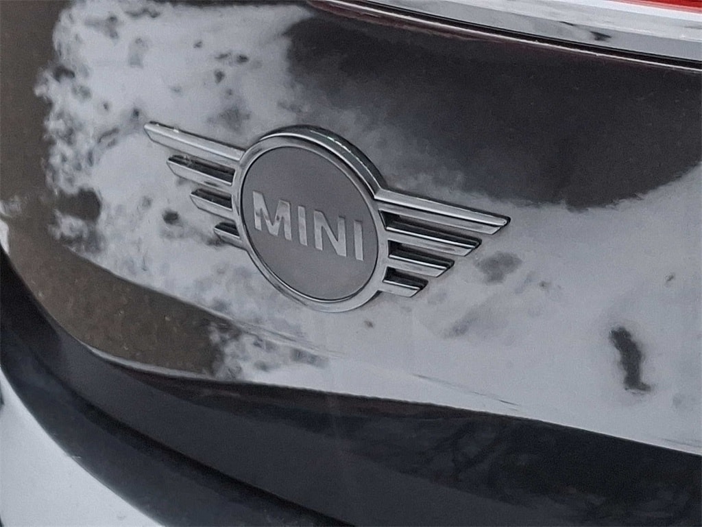 Thumbnail: 2023 MINI Cooper Clubman - 24