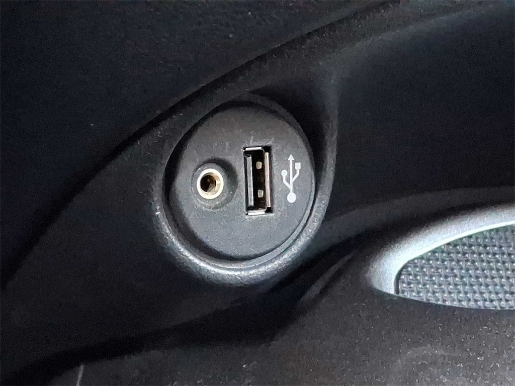 Thumbnail: 2013 Nissan Juke - 16