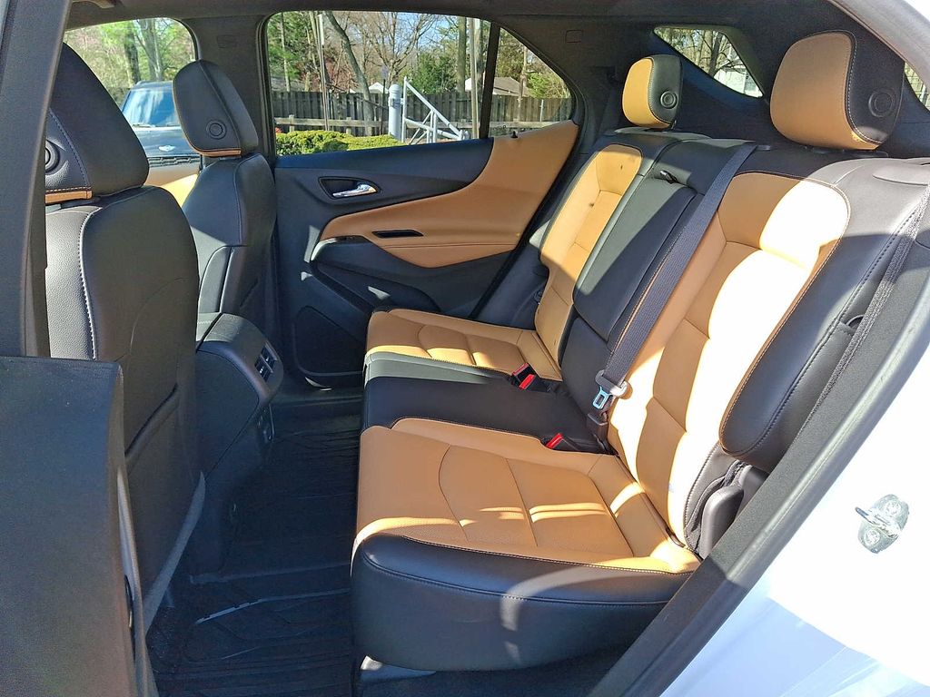 Thumbnail: 2020 Chevrolet Equinox - 8