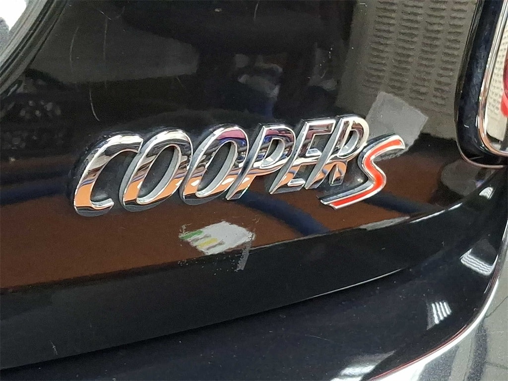 Thumbnail: 2023 MINI Cooper Hardtop - 28