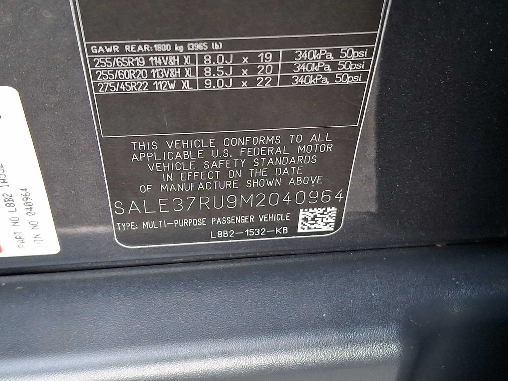 Thumbnail: 2021 Land Rover Defender - 24