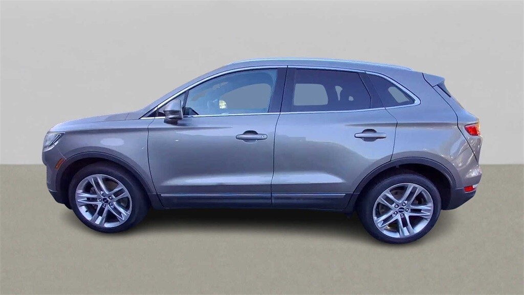 Thumbnail: 2017 Lincoln MKC - 5