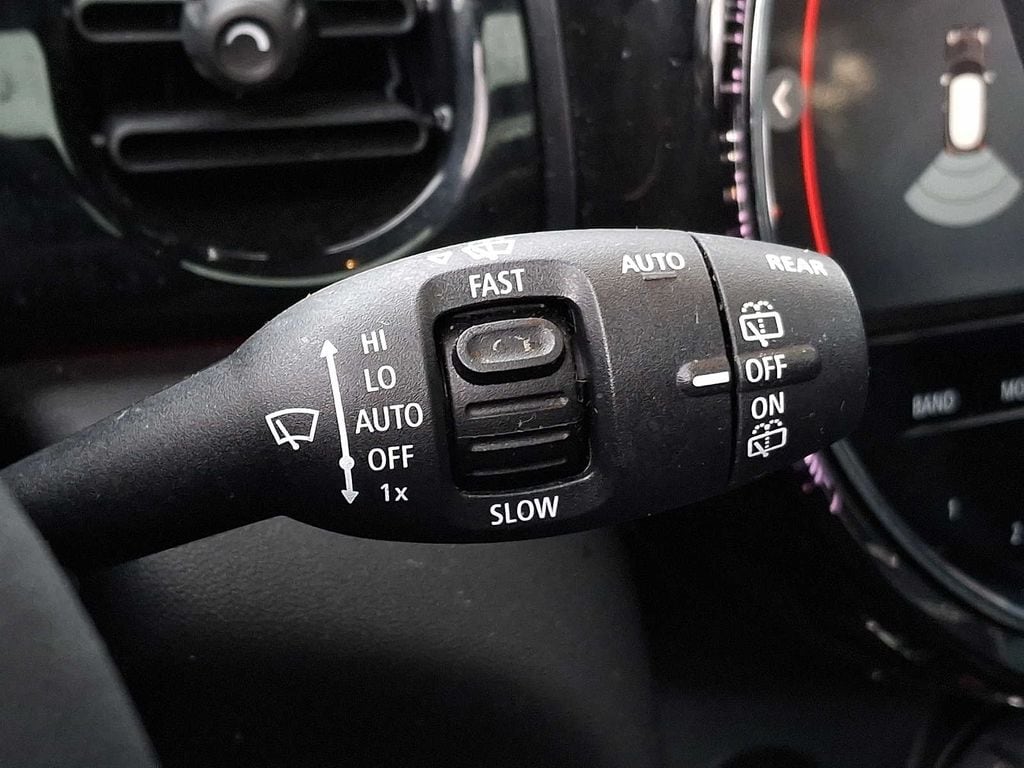 Thumbnail: 2023 MINI Cooper Hardtop - 24