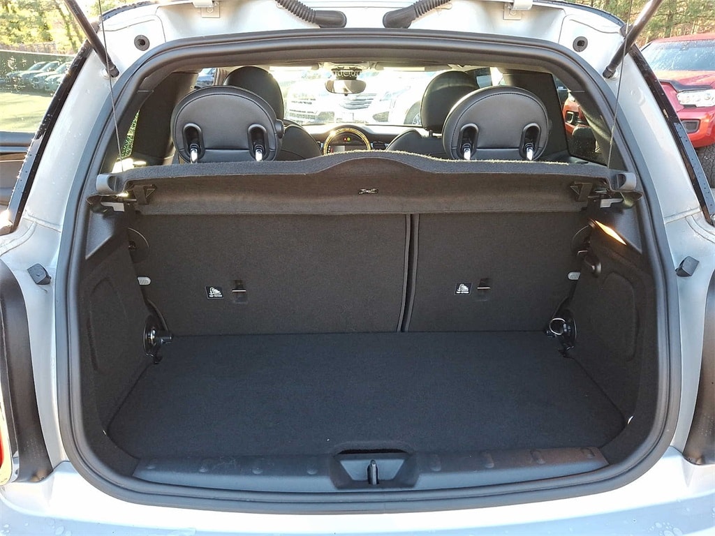 Thumbnail: 2023 MINI Cooper Hardtop - 28