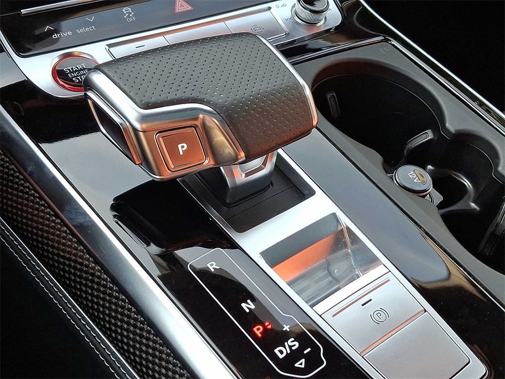 Thumbnail: 2022 Audi SQ8 - 13