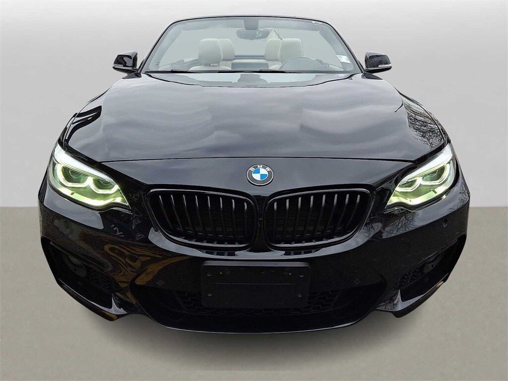 2017 Bmw 230i xDrive Convertible photo 2