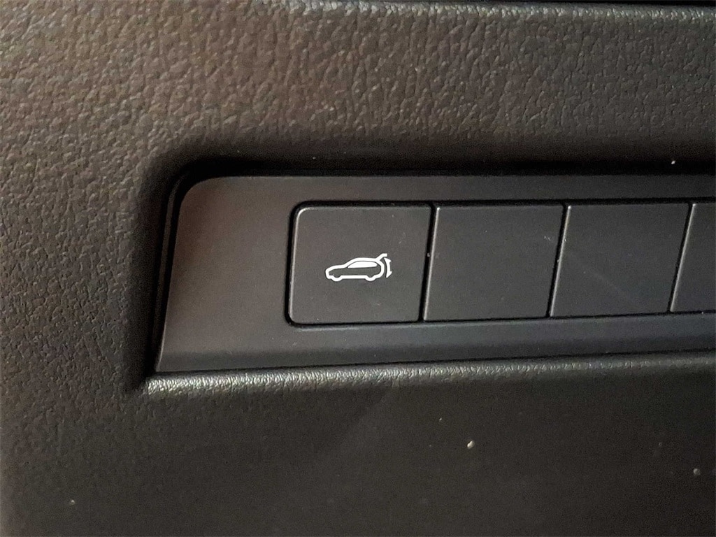 Thumbnail: 2024 Mazda CX-90 - 23