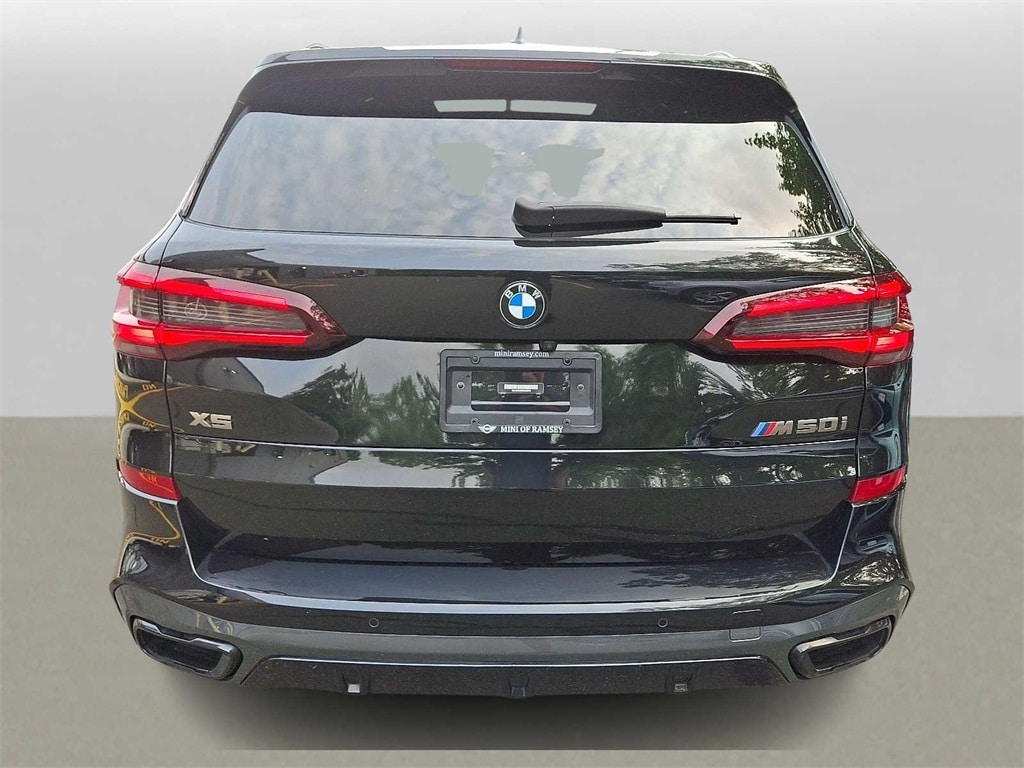 Thumbnail: 2022 BMW X5 - 5