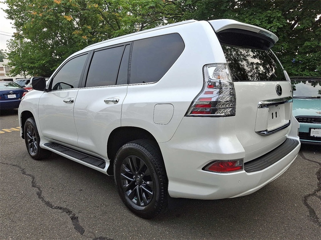 Thumbnail: 2023 Lexus GX - 6