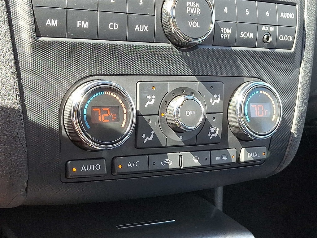 Thumbnail: 2010 Nissan Altima - 15