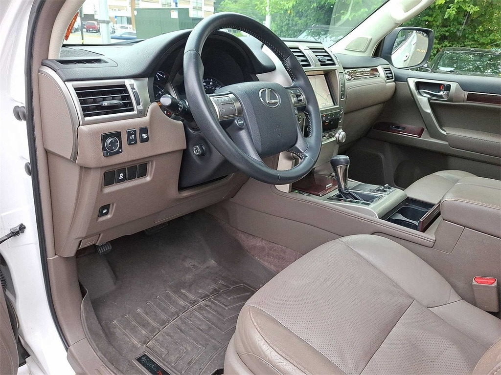Thumbnail: 2012 Lexus GX - 21