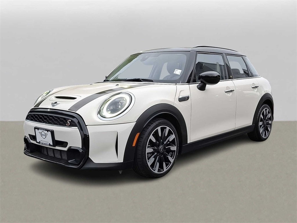 2022 MINI Cooper S -
                  Ramsey, NJ