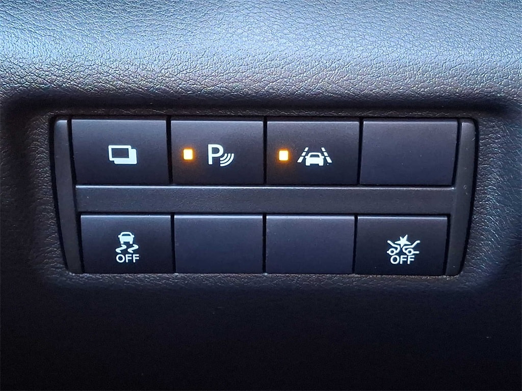 Thumbnail: 2023 Nissan Versa - 22